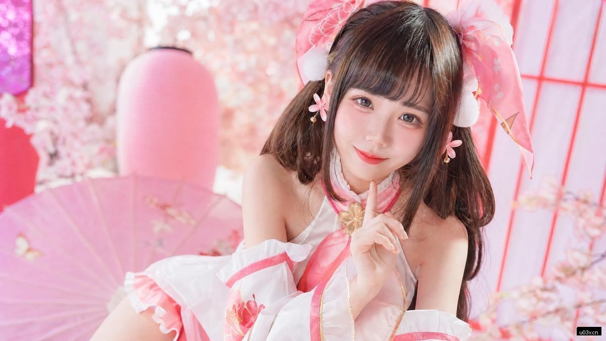 18js新漫画cosplay视频